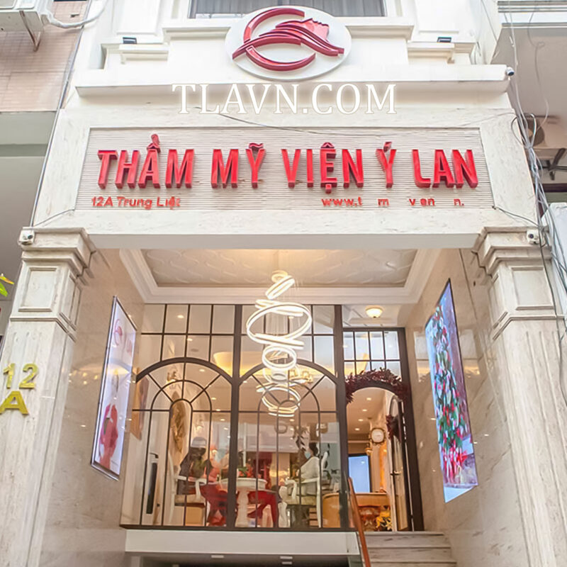 Phun Mày Sợi Phủ Sáp Tại Thẩm Mỹ Viện Ý Lan