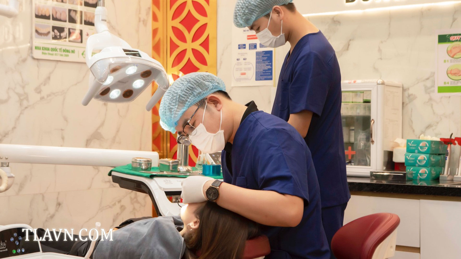 Tẩy trắng răng toàn hàm tại Nha Khoa Quốc Tế Đông Đô