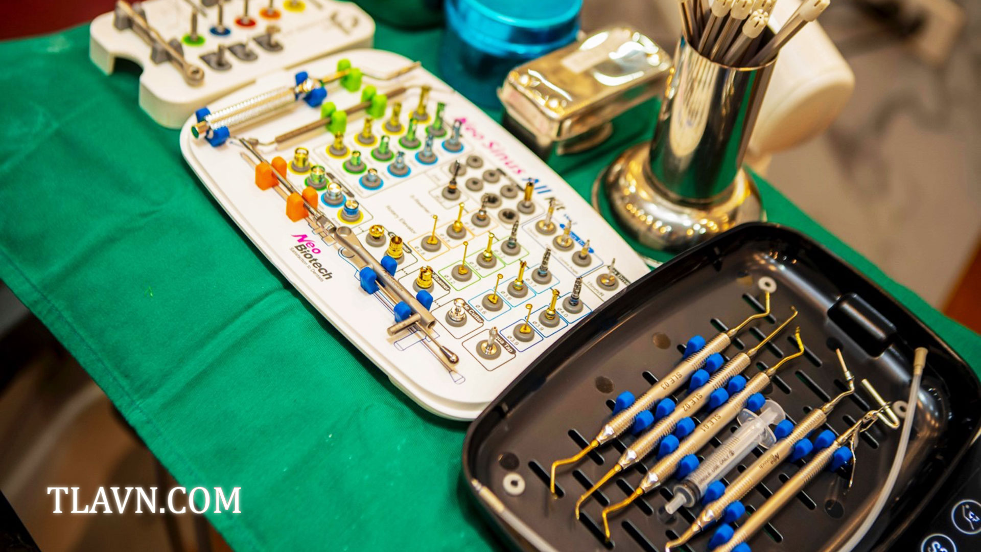 Tẩy trắng răng toàn hàm tại Nha Khoa Quốc Tế Đông Đô