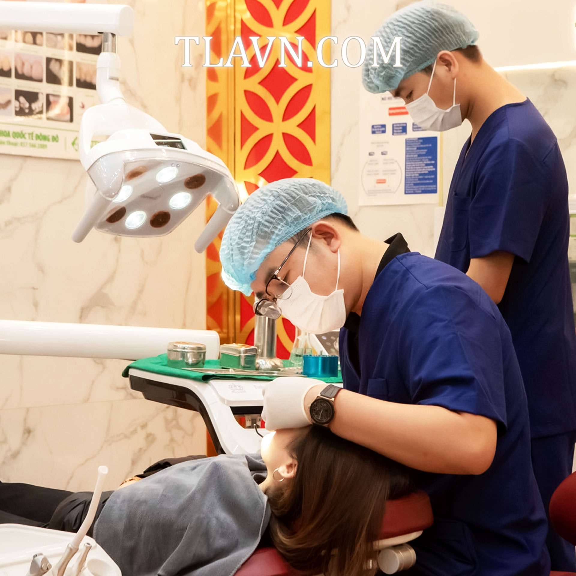 Nhổ Răng Khôn Số 8 Tại Nha Khoa Quốc Tế Đông Đô